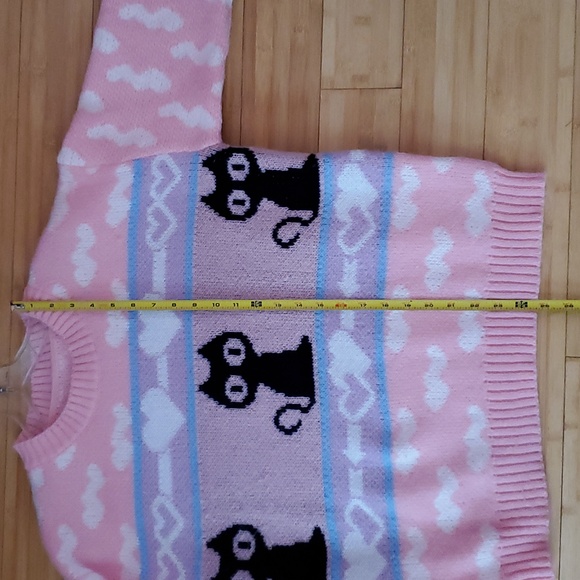Pink Cat Pattern Sweater - Picture 9 of 10